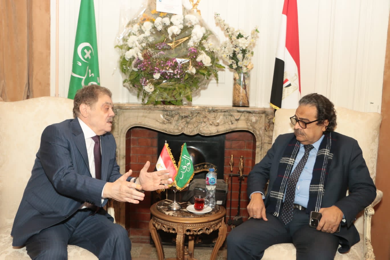 الدكتور السيد البدوى يستقبل رئيس الحزب المصرى الديمقراطي 