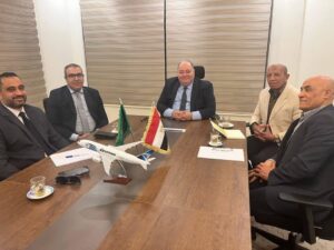 القنصل المصري بالرياض يبحث مع وفد اتحاد شباب المصريين بالخارج استعدادات إطلاق مسابقة “المبدع المصرى الرياضية