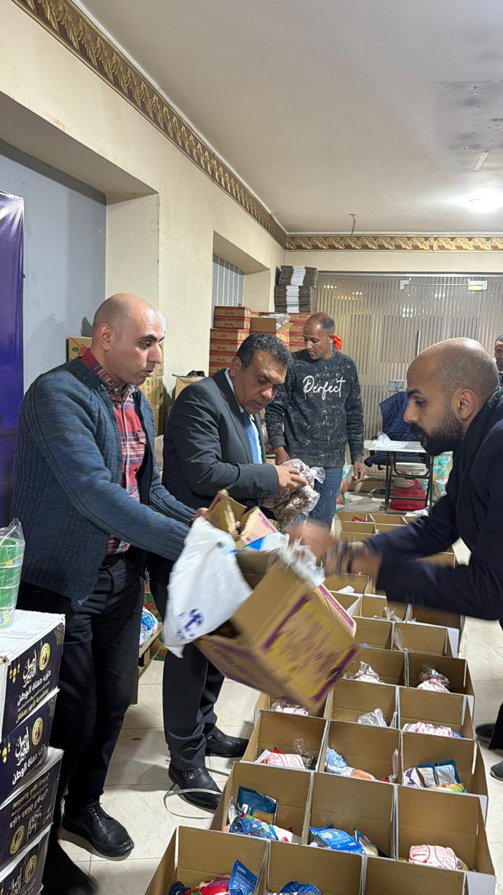 «حماة الوطن» يوزع «كراتين الخير» على أهالي عين شمس خلال شهر رمضان