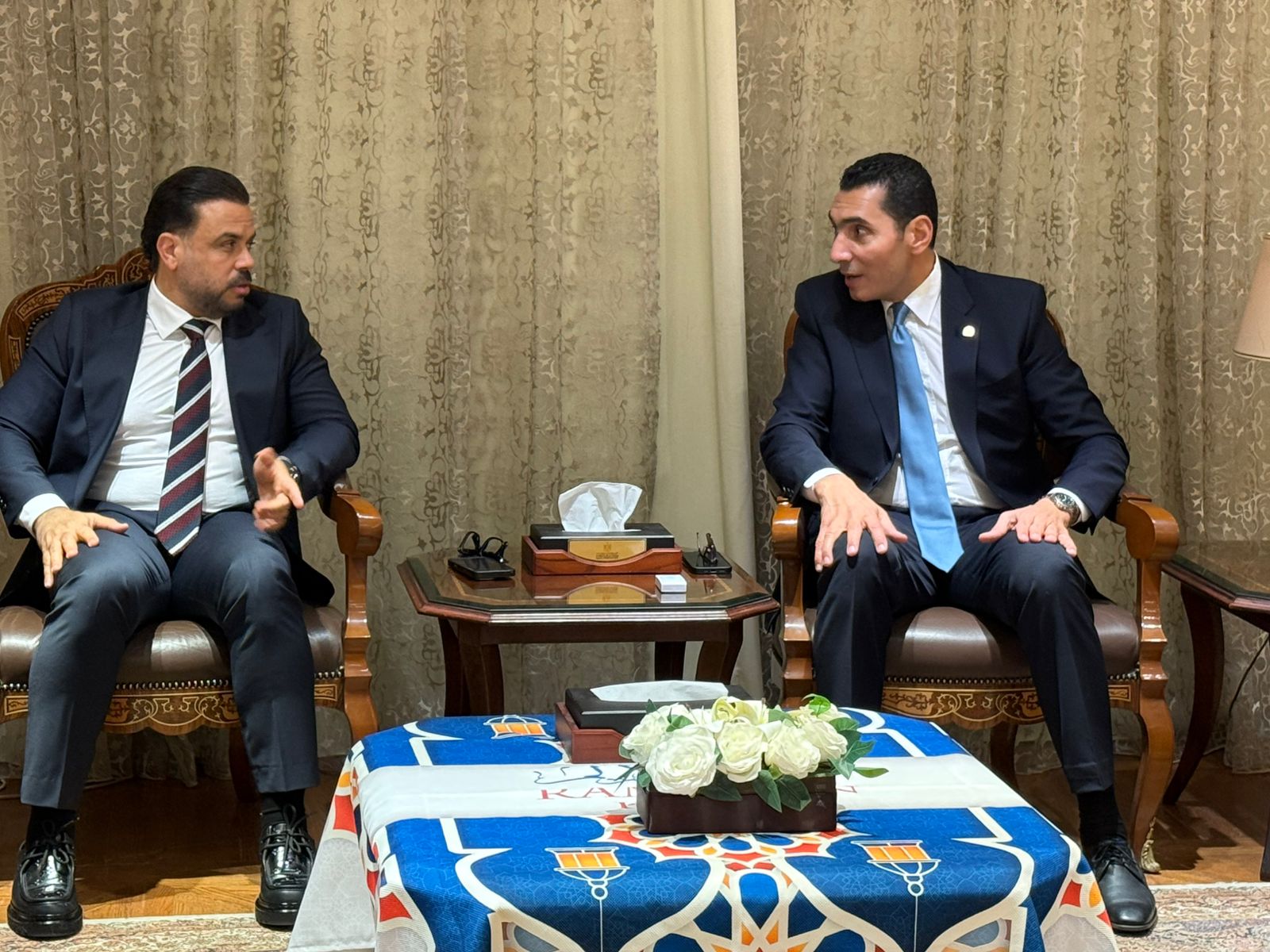 وفد “رياضة البرلمان” برئاسة مجاهد يقدم التهنئة لجوهر نبيل ويبحثوا أهم الملفات وفد “رياضة البرلمان” برئاسة مجاهد يقدم التهنئة لجوهر نبيل ويبحثوا أهم الملفات