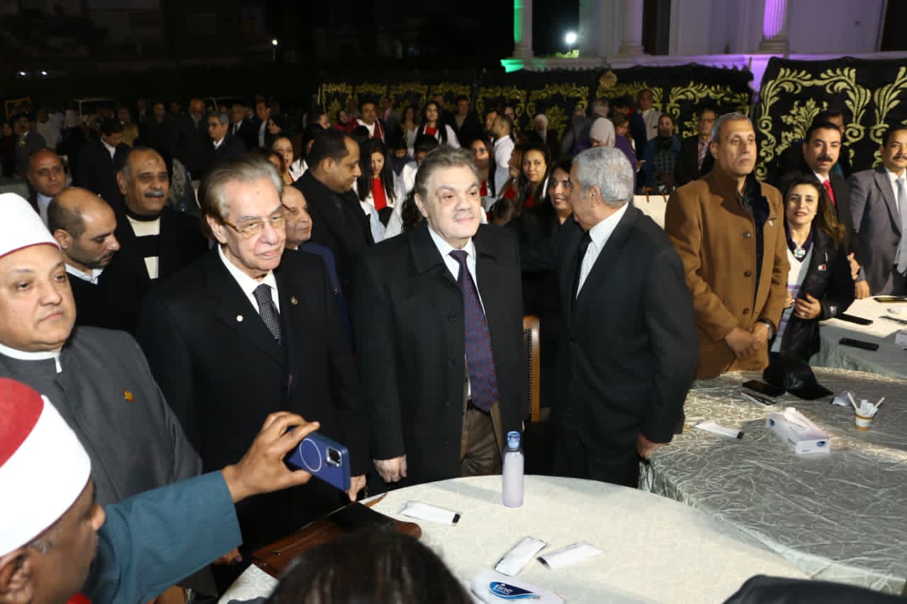 وصول الدكتور السيد البدوي ومحافظا البحر الأحمر والقليوبية الأسبقين إلى الأمسية الرمضانية بمقر الوفد
