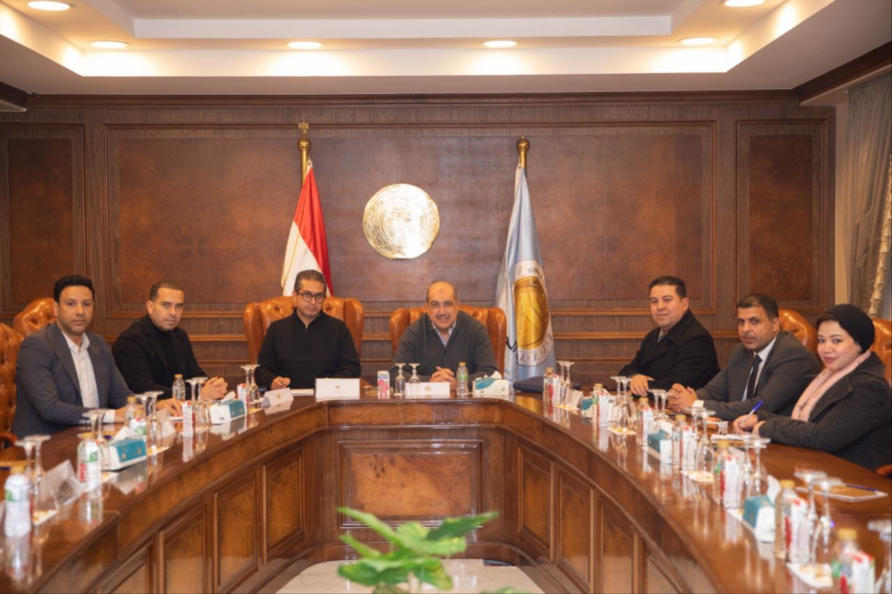 الهيئة البرلمانية لحزب الشعب الجمهوري بمجلس الشيوخ تعقد اجتماعًا لمناقشة خطة العمل المستقبلية الهيئة البرلمانية لحزب الشعب الجمهوري بمجلس الشيوخ تعقد اجتماعًا لمناقشة خطة العمل المستقبلية