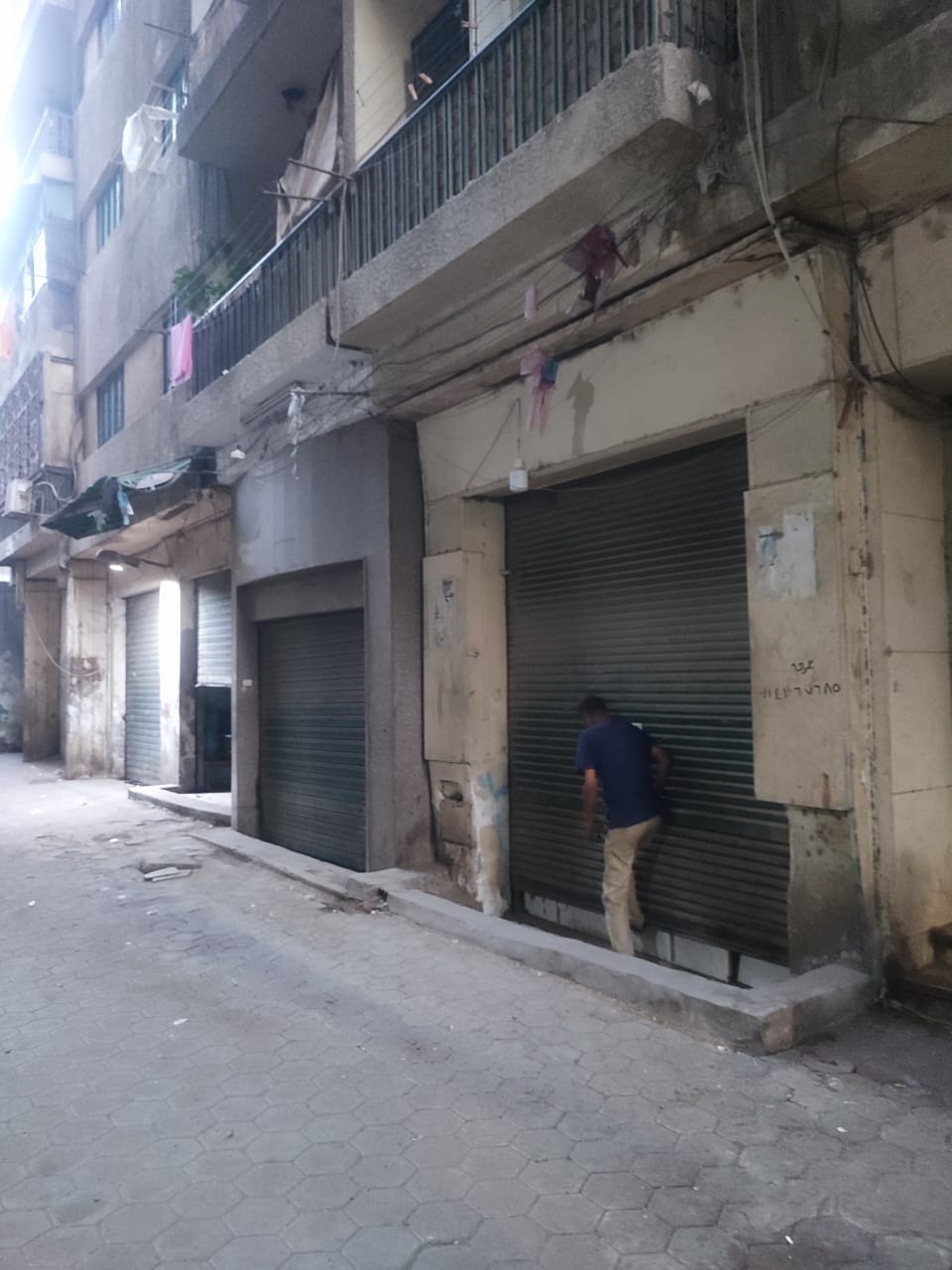 إجراءات مشدد لمخالفي مواعيد غلق المحال في القاهرة