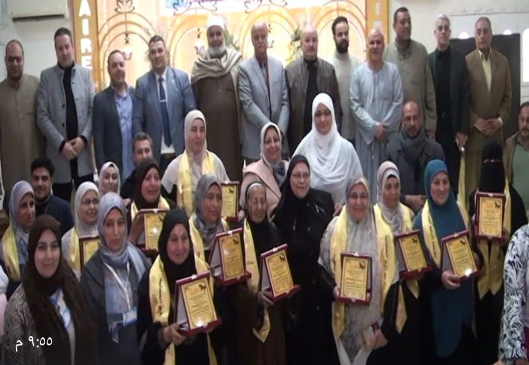 ” 8″رحلات عمرة واجهزة كهربائيه وجوائز ماليه للأمهات المثاليات في احتفالية “الادهم” بأشمون