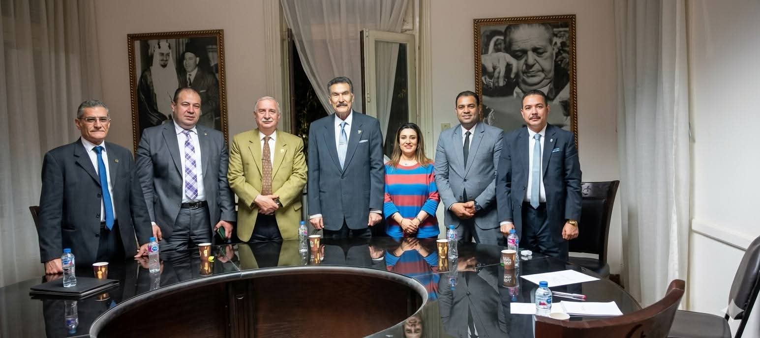 تحت رعاية الدكتور السيد البدوي.. لجنة الدفاع والأمن القومي بالوفد تبحث تشكيلها الجديد ..وتناقش الأزمات الإقليمية