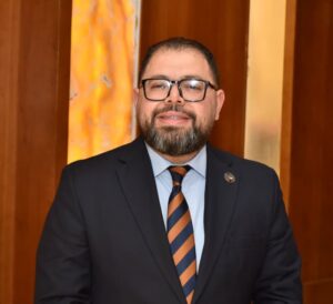 الدكتور ايمن الدهشان خبير التنمية البشرية