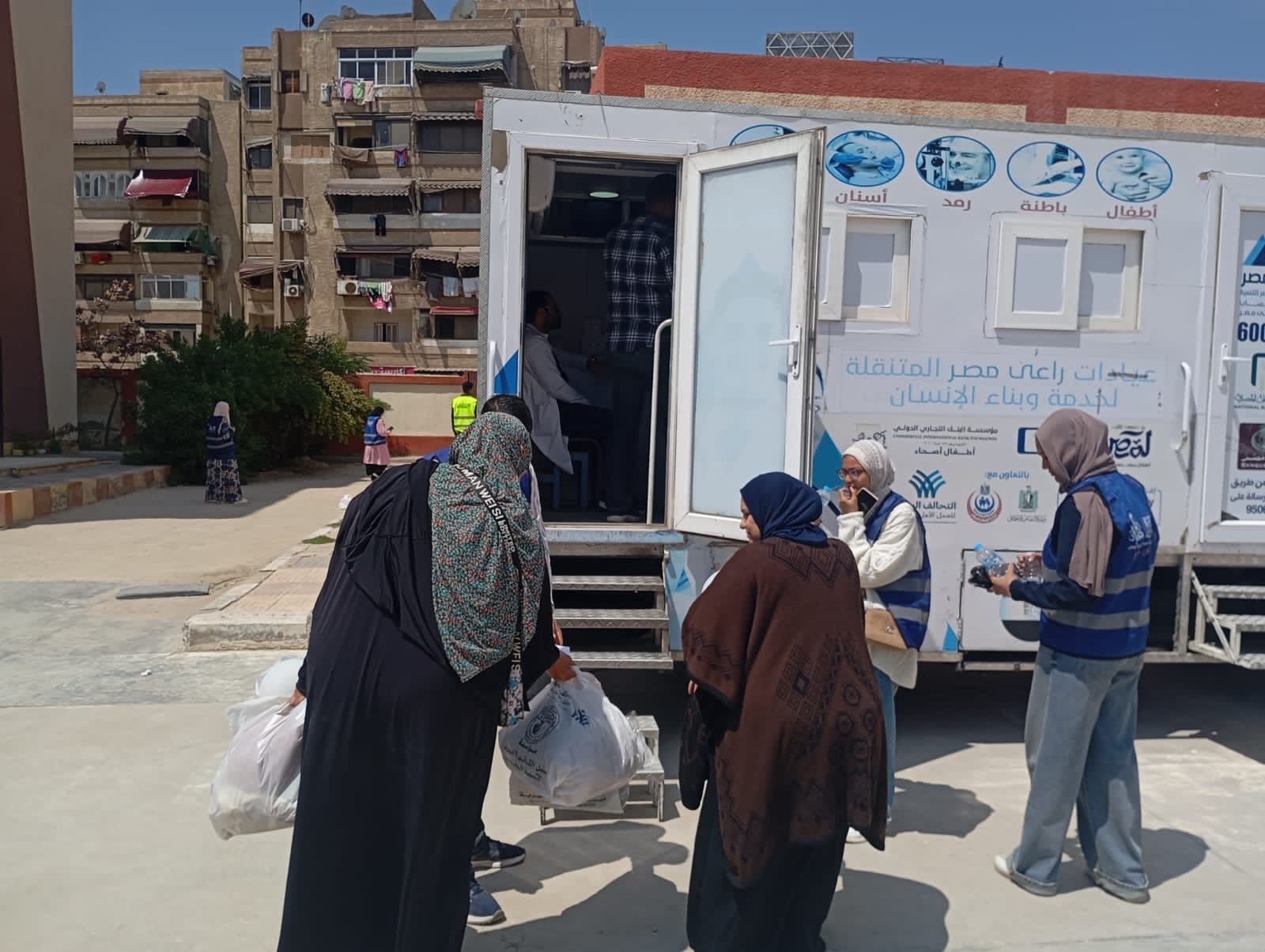 راعي مصر تشارك في فعاليات قافلة “إيد واحدة” الشاملة رقم (8) للتحالف الوطني بمحافظة بورسعيد