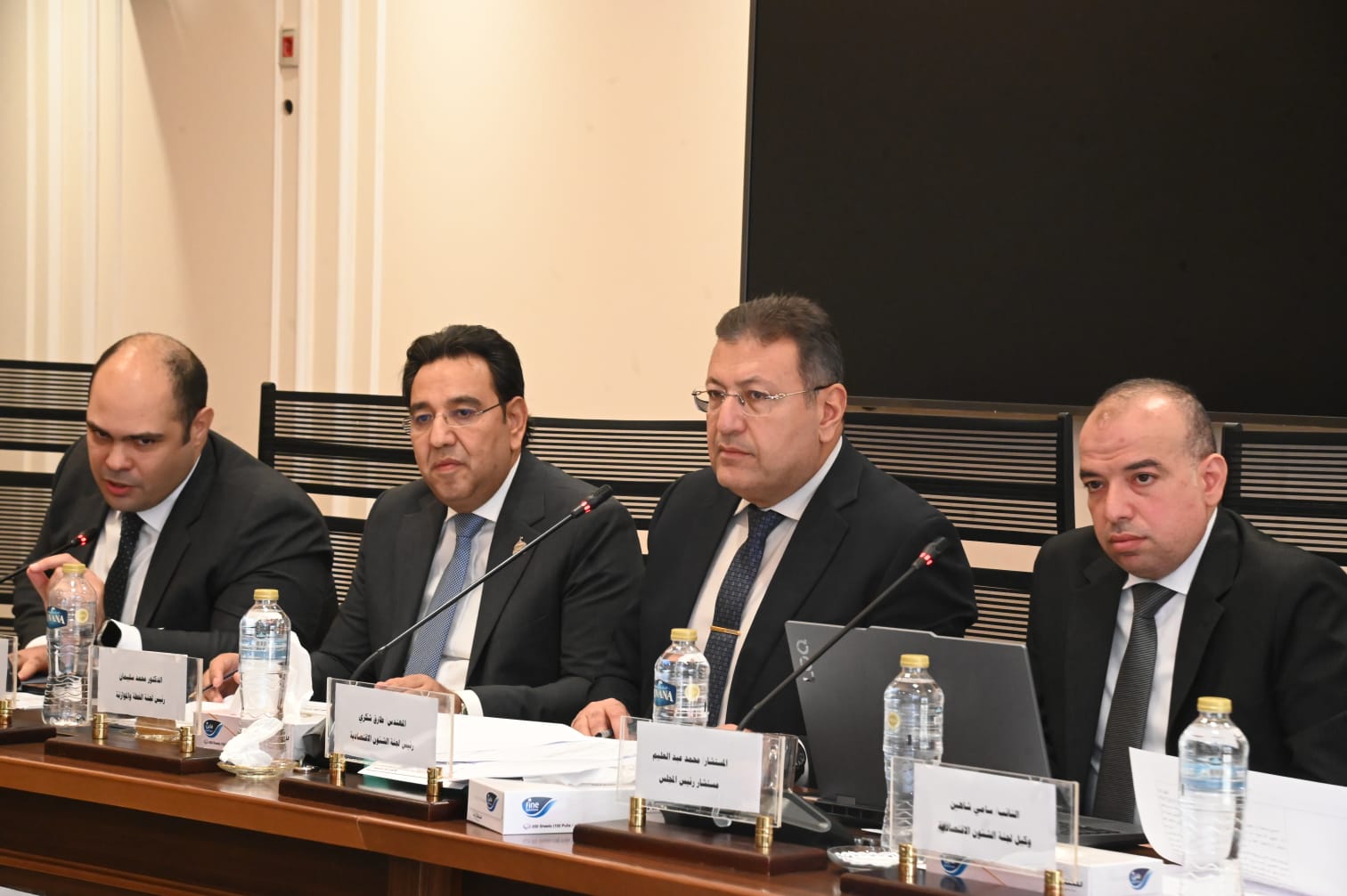 المهندس طارق شكري: قانون هام للغاية يضع مصر في مصاف الدول ويحمى صغار المستثمرين ورجال الأعمال من الممارسات الاحتكارية