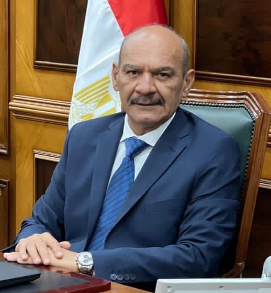 محافظ السويس يستعرض إنجازات “رؤية 2026” ويؤكد: المواطن محور التنمية