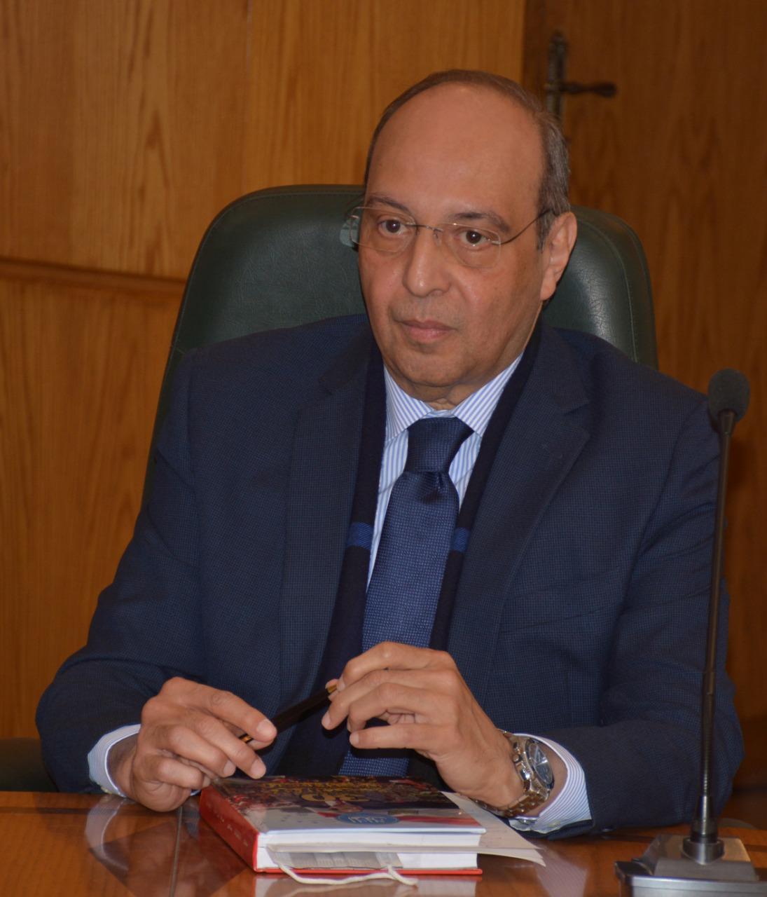 الدكتور ماجد الشربينى المستشار السياسي لرئيس الوفد: نحتاج لحوار واقعي بعيدًا عن “الصوت العالي” والاستقطاب فى مناقشات قانون الأحوال الشخصية