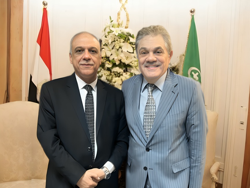 الوفد يُعين الخبير الاقتصادى إبراهيم المليجى رئيسًا للجنة تنمية الموارد البشرية والمالية