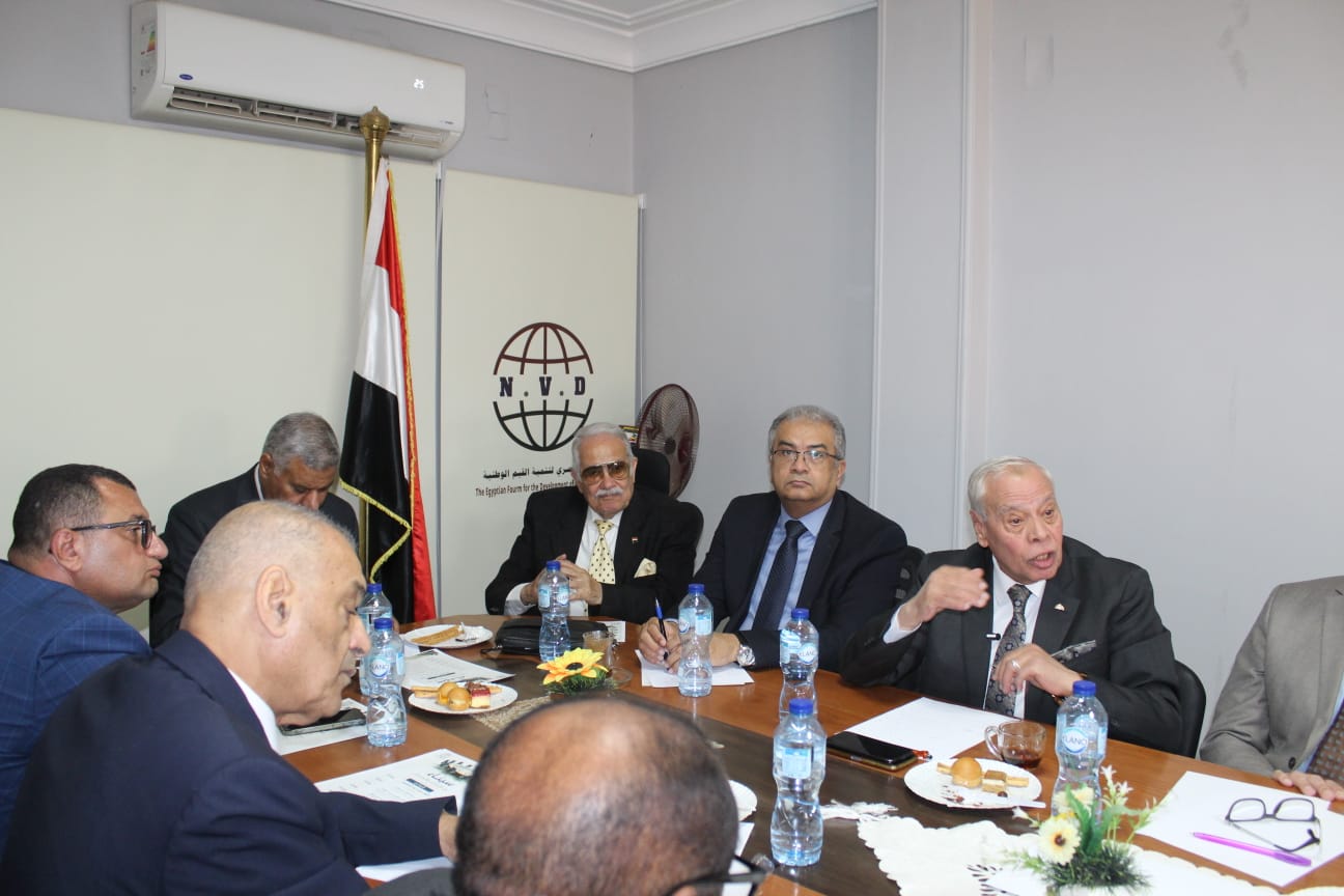 ندوة المنتدى المصري لتنمية القيم تحيي ذكرى تحرير سيناء وتؤكد أهمية مواجهة التحديات وتضافر الجهود