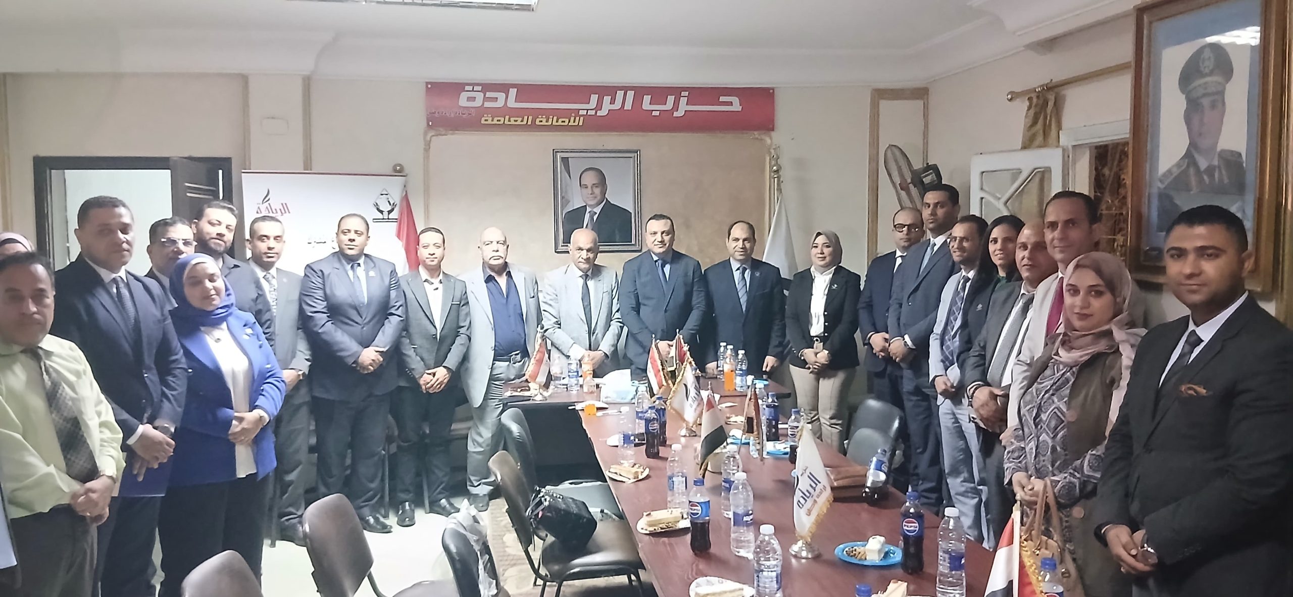 حزب الريادة يستقبل وفد تنسيقية شباب الأحزاب والسياسيين لبحث قانون الإدارة المحلية والأحوال الشخصية