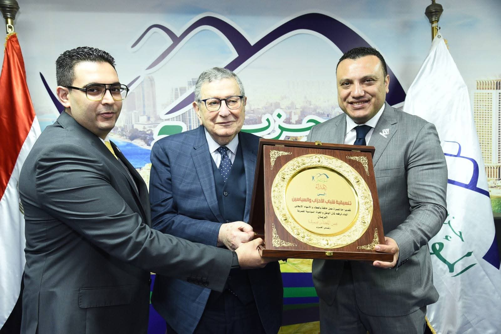 أحمد خالد ممدوح يدير لقاء «المؤتمر» والتنسيقية لمناقشة قانوني الإدارة المحلية والأحوال الشخصية