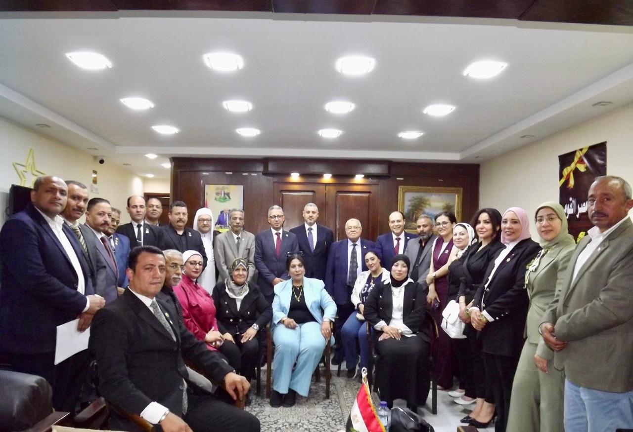 حزب مصر القومي ينظم ندوة لمناقشة مشروعات قانون الأحوال الشخصية الجديدة 