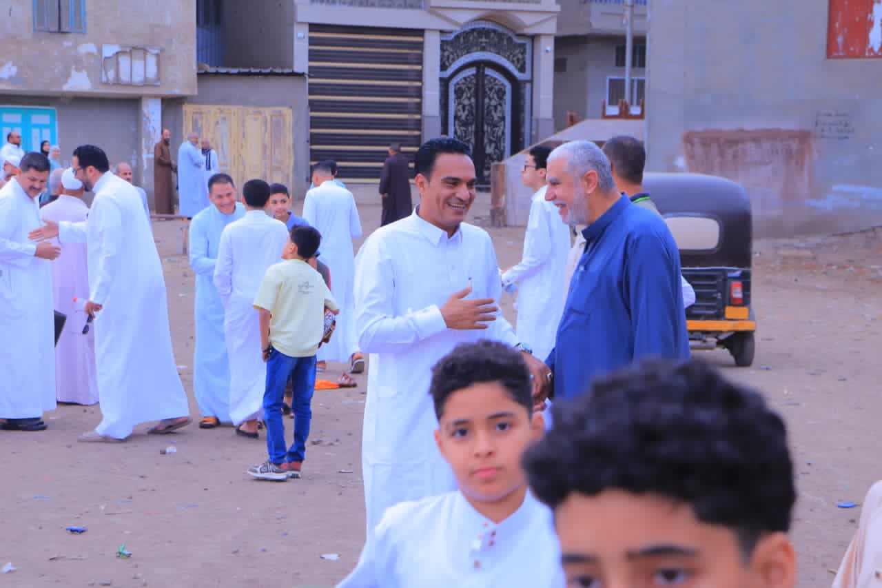 أجواء عيد الأضحى تزين قرى ومراكز مصر.. وقرية النسيمية بالمنصورة تتصدر مشاهد البهجة والمحبة أجواء عيد الأضحى تزين قرى ومراكز مصر.. وقرية النسيمية بالمنصورة تتصدر مشاهد البهجة والمحبة