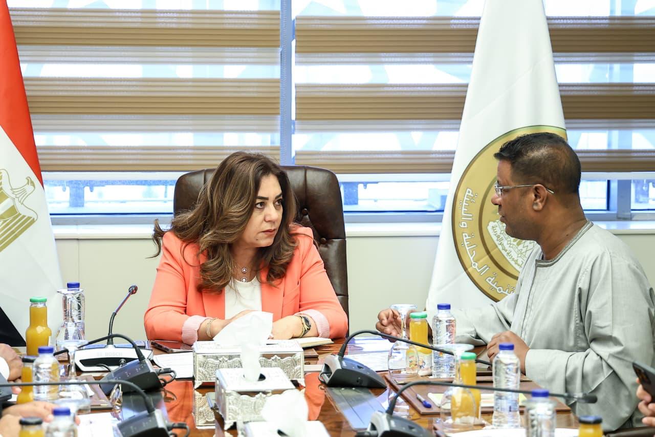 النائب عبدالرحمن البشاري يطالب وزيرة التنمية المحلية بتخفيض أسعار تقنين الأراضي السكنية والزراعية بالأقصر لتخفيف الأعباء عن الأسر