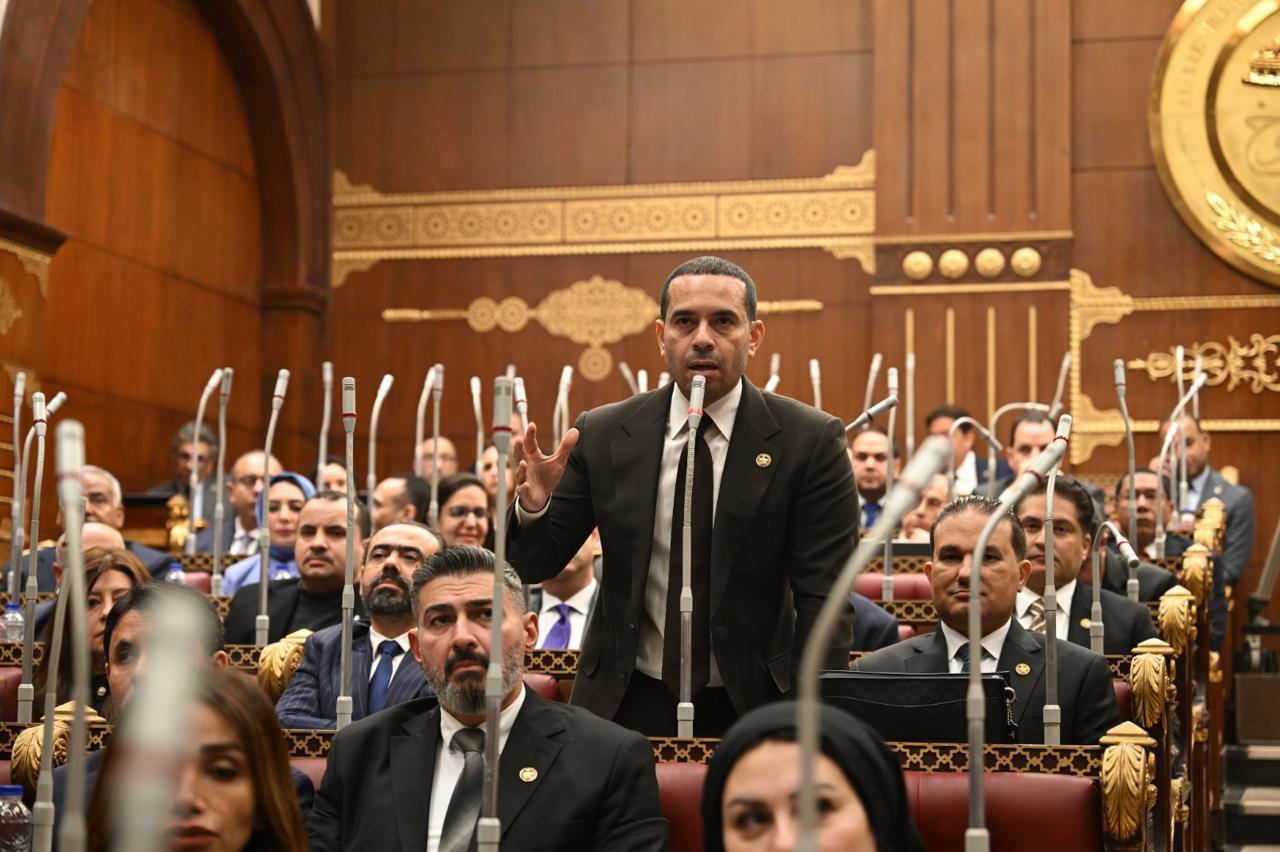 نائب الشعب الجمهوري محمد زكي: خطة التنمية الاقتصادية والاجتماعية تحتاج إلى حوافز أوسع للاستثمار في صناعة السيارات الكهربائية والهجينة نائب الشعب الجمهوري محمد زكي: خطة التنمية الاقتصادية والاجتماعية تحتاج إلى حوافز أوسع للاستثمار في صناعة السيارات الكهربائية والهجينة