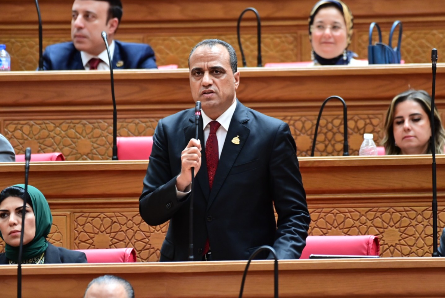خلال جلسة البرلمان..النائب ممدوح جاب الله يطالب بزيادة كفاءة الإنفاق الصحي واستكمال مشروعات “حياة كريمة” بحوش عيسى