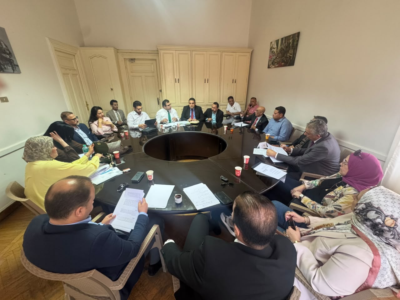 خبراء “جيل المستقبل” وقيادات وفدية يناقشون مشروع قانون تداول المعلومات خبراء “جيل المستقبل” وقيادات وفدية يناقشون مشروع قانون تداول المعلومات