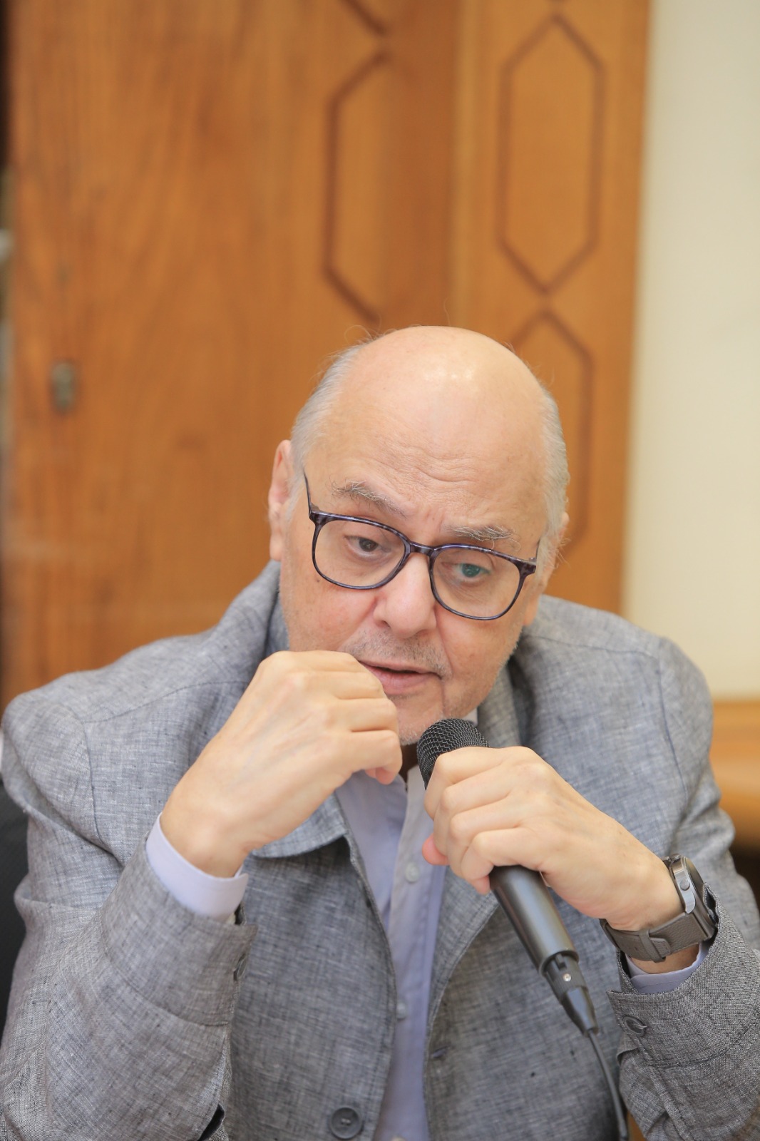 حزب الغد يناقش الدعم النقدي واللاجئين والمعاشات والأحوال الشخصية في اجتماع موسع