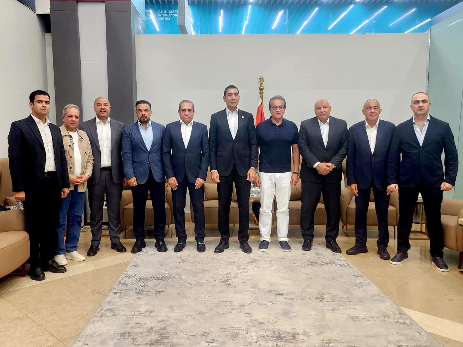 رئيس “شباب النواب” يستقبل بعثة المنتخب الوطني بمطار العلمين : رفعتم اسم مصر عالياً وما حدث أمام الأرجنتين مؤامرة