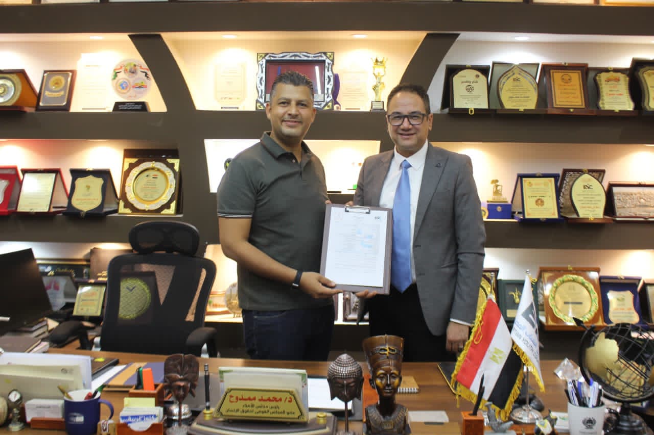 تعزيزًا لدور المجتمع المدني في بناء الإنسان.. مجلس الشباب المصري يعلن انضمام الخبير المصرفي الدكتور علاء علي