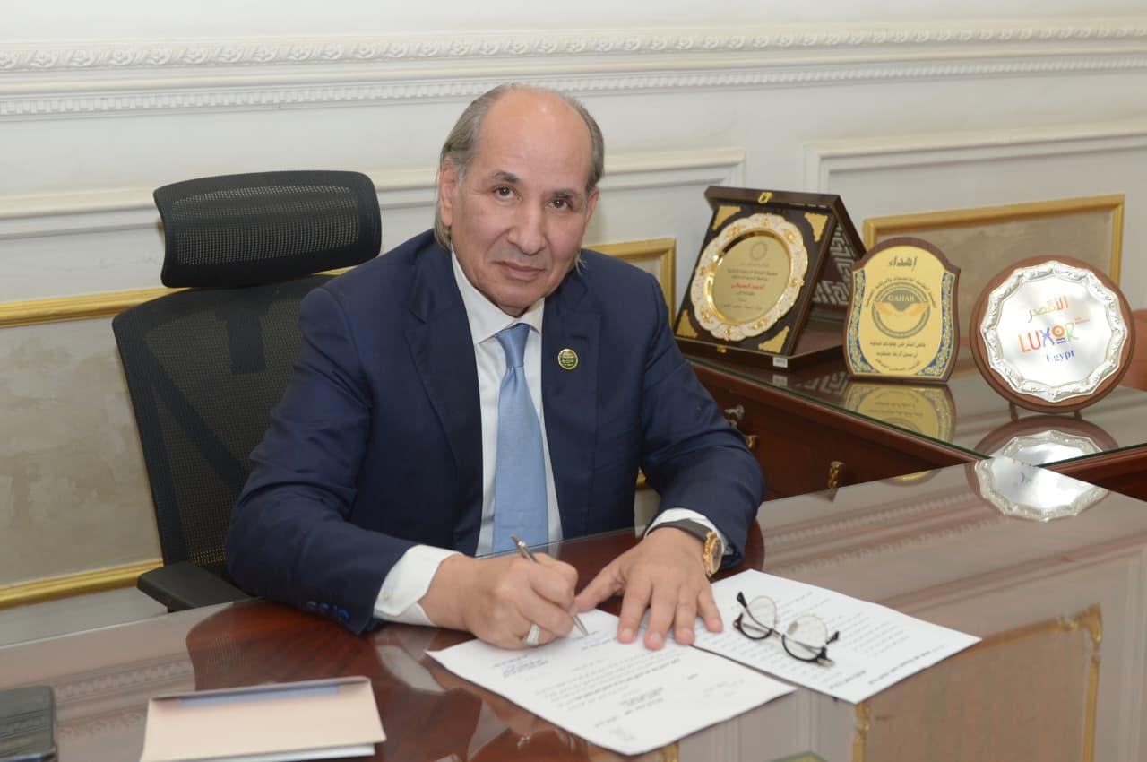الدكتور خالد قنديل نائب رئيس حزب الوفد يكتب : في مولدك يا حبيبي..