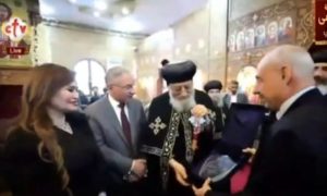 نيابة عن الدكتور السيد البدوى رئيس الحزب: قيادات وفدية تكرّم قداسة البابا تواضروس خلال احتفالات افتتاح أديرة وكنائس بالمنيا