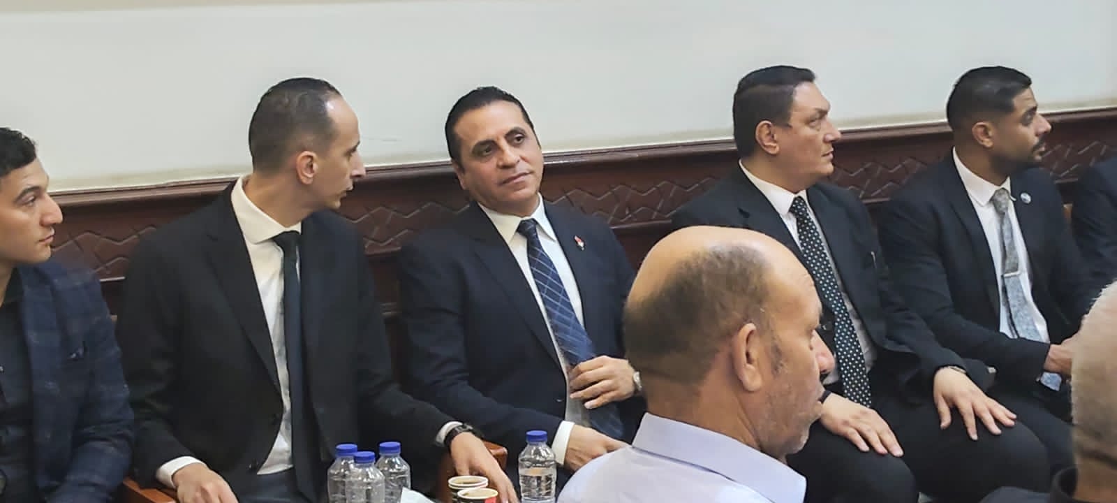 وفد أمانة العمال المركزية بحزب مستقبل وطن يؤدي واجب العزاء في وفاة والدة النائب محمد سعفان
