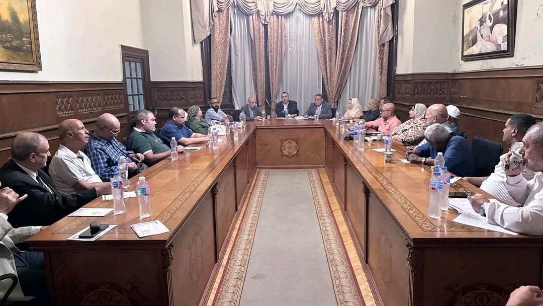 «المحافظين» يطرح خطة للنهوض بالسياحة.. إعادة هيكلة القطاع وتطوير البنية التحتية وتسويق المقاصد المصرية