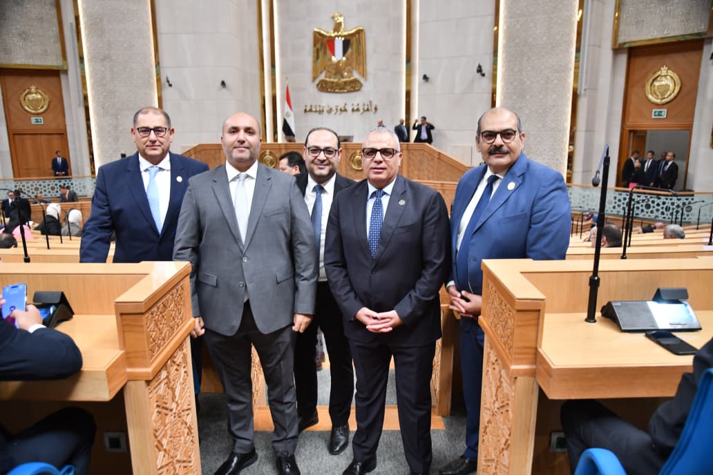 النائب مصطفى شوكت رئيسا للهيئة البرلمانية لحزب حماة الوطن بمجلس الشيوخ النائب مصطفى شوكت رئيسا للهيئة البرلمانية لحزب حماة الوطن بمجلس الشيوخ
