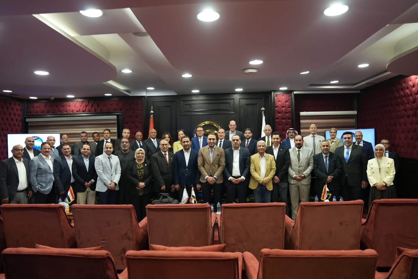 أمانة الشؤون البرلمانية المركزية بـ”مستقبل وطن ” تناقش خطة عملها خلال الفترة المقبلة مع أمنائها في المحافظات