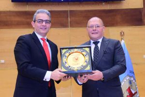 من جامعة سوهاج.. نقيب الإعلاميين: وعي الشباب المصري رهاننا في مواجهة محاولات التلاعب بالأفكارم