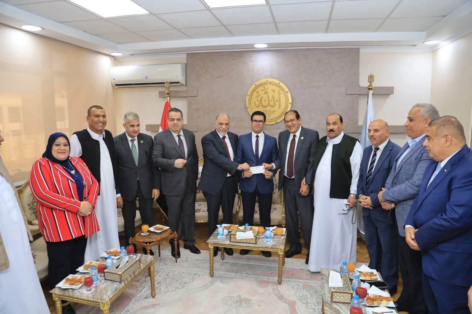 من سوهاج إلى مطروح.. مستقبل وطن يجوب المحافظات بمجموعة مبادرات لتخفيف الأعباء عن سكانها وتلبية احتياجاته