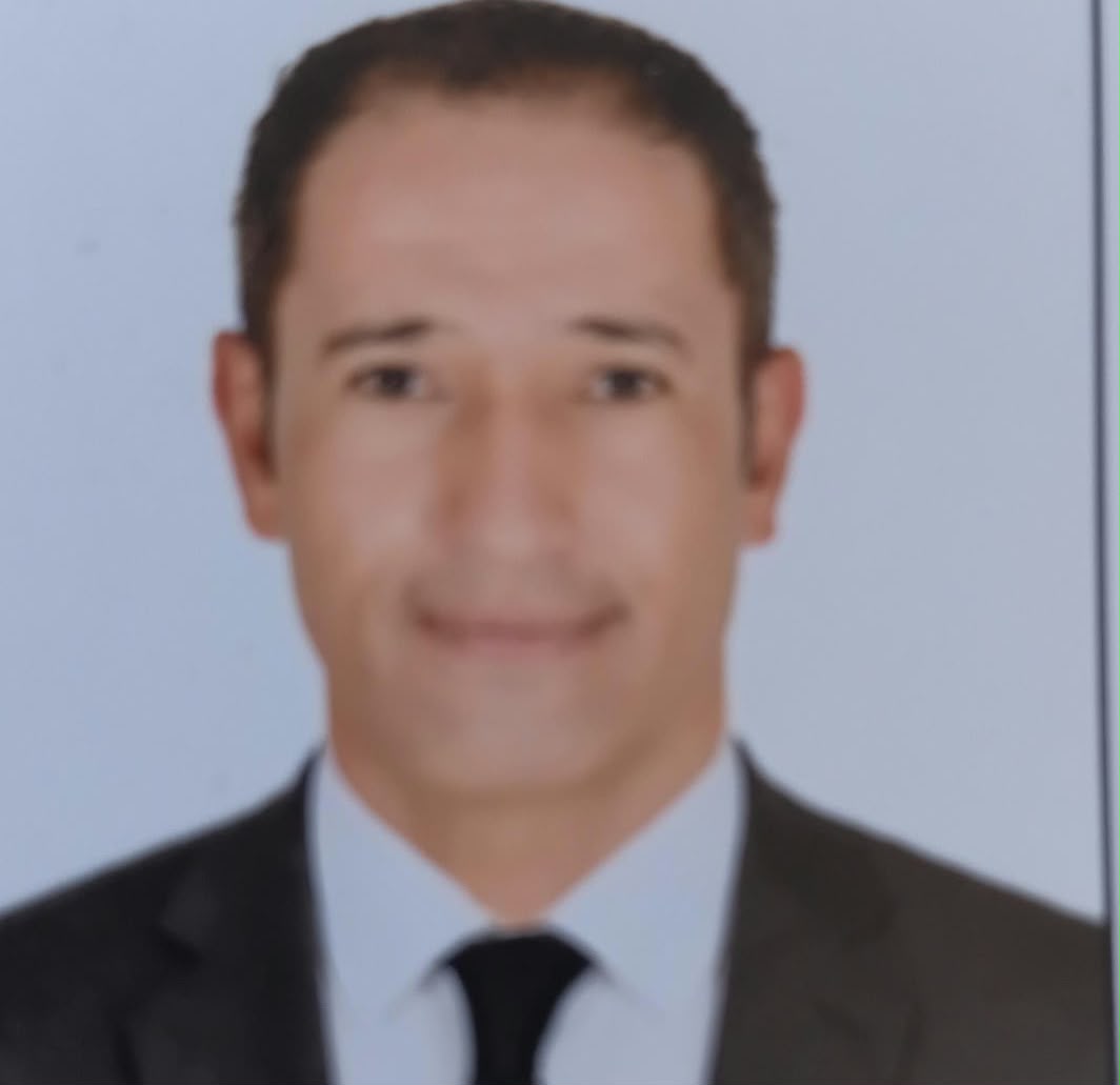 منافسة على منصب العمدة بقرية بوق في أسيوط.. محمود عبدالغني يخوض السباق بخبرة تعليمية وإدارية