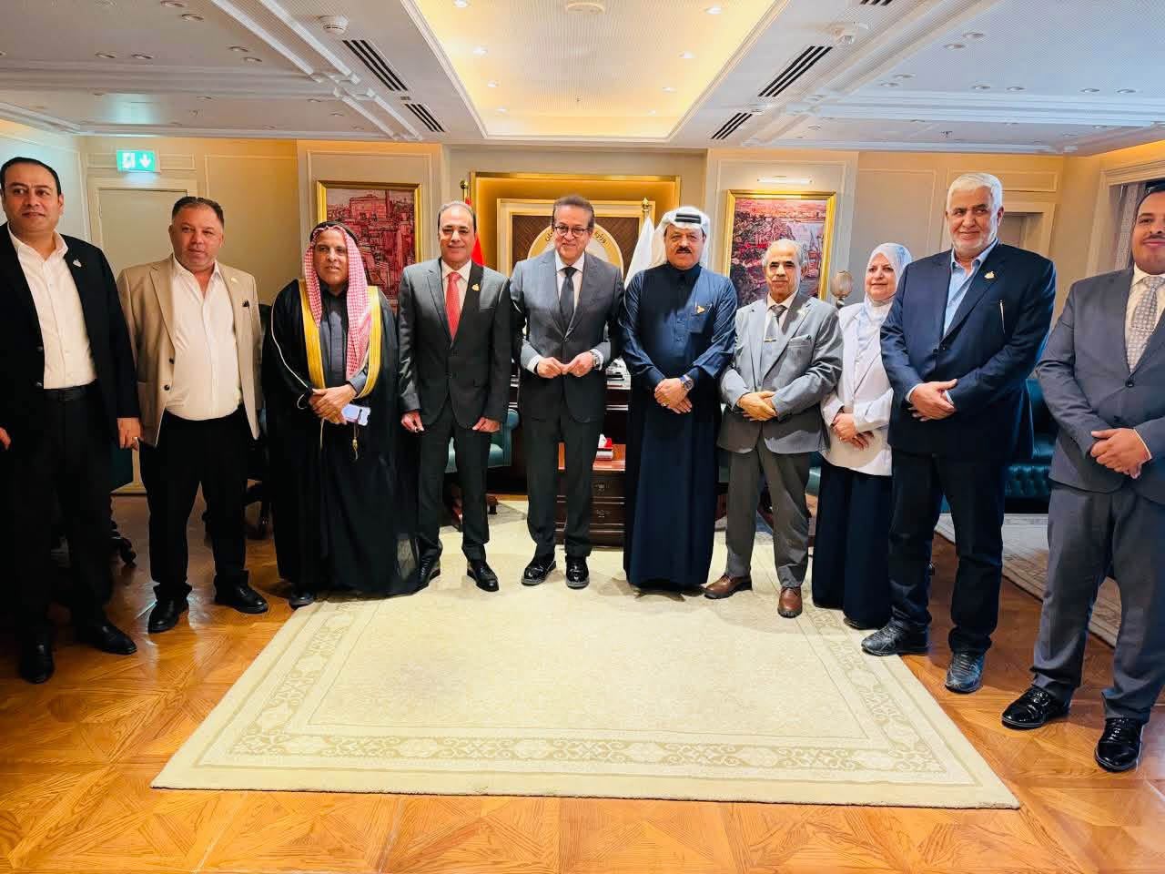 نواب شمال سيناء يعقدون اجتماعًا طارئًا مع وزير الصحة.. موافقات لدعم المستشفيات وسد العجز في الأطباء نواب شمال سيناء يعقدون اجتماعًا طارئًا مع وزير الصحة.. موافقات لدعم المستشفيات وسد العجز في الأطباء